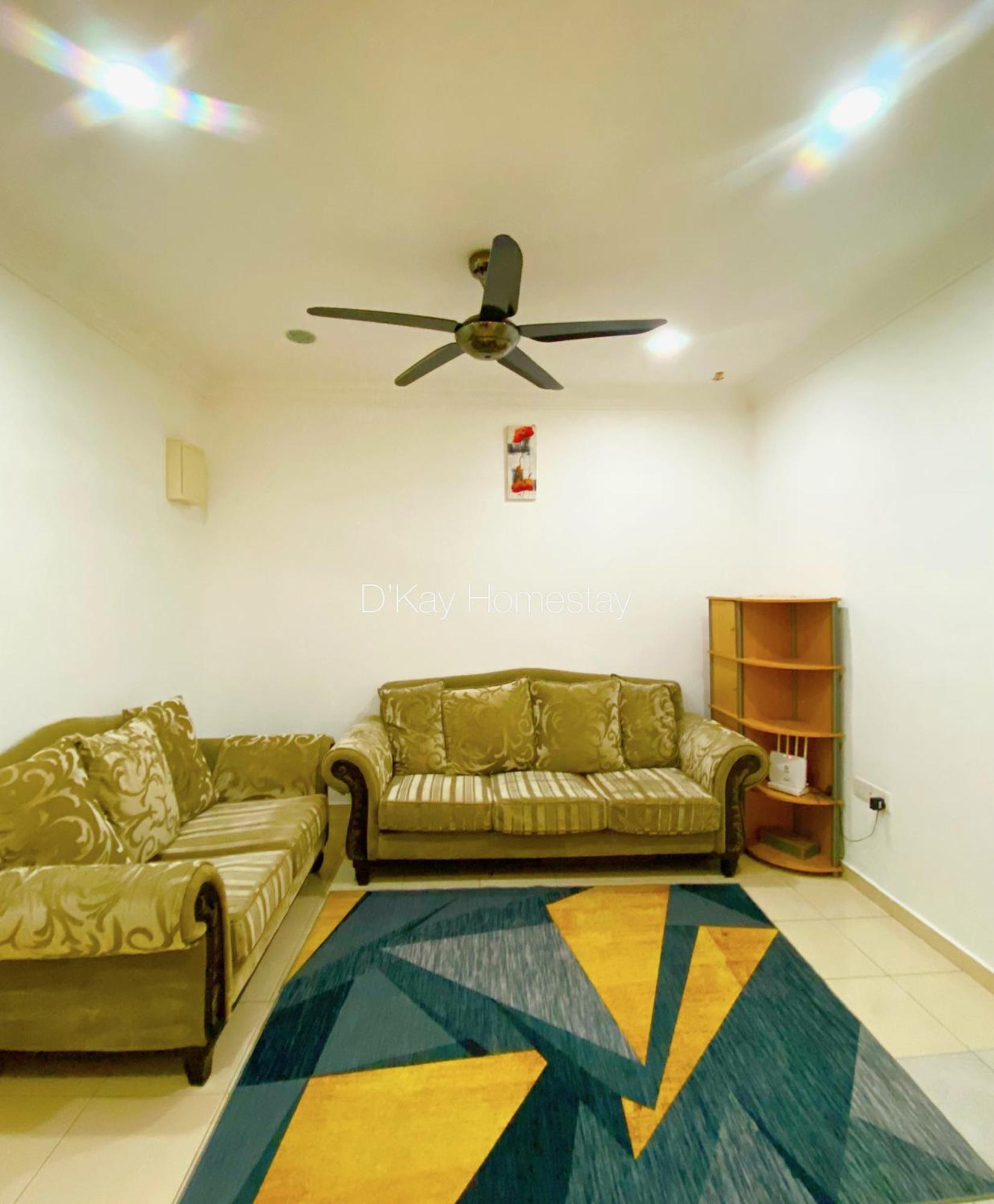 4 Bedrooms Homestay, Fully Aircond In Sendayan By D'Kay Homes I 10-15 Pax Серембан  Экстерьер фото